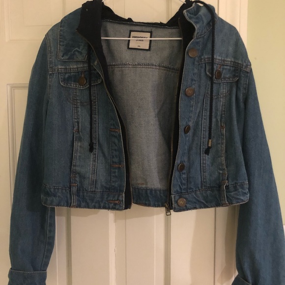 Jean jacket with hood - Picture 1 of 3